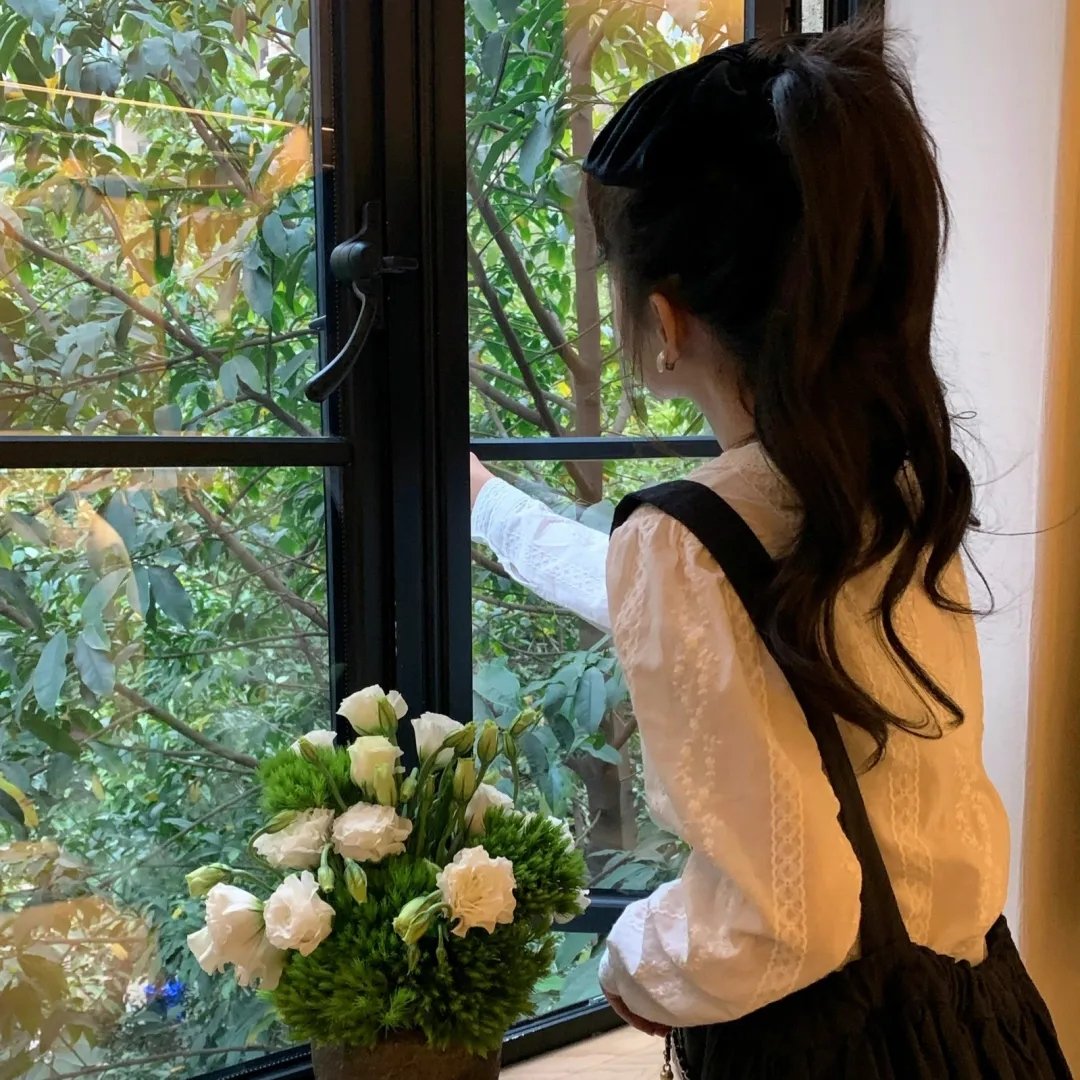沉默的姑娘